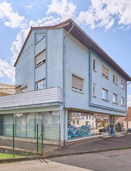 Attraktives Wohn-Geschäftshaus mit Entwicklungspotential mit Nebengebäude in guter Lage von Mosbach - Mosbach