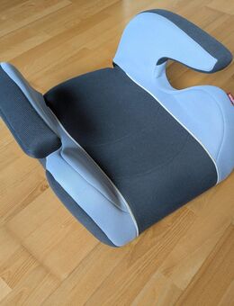 Sitzerhöhung grau 15 - 36 kg - Braunschweig