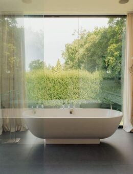 Form trifft Funktion, Privatsphäre auf zeitlose Eleganz - Bergisch Gladbach