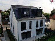 Exklusiv! Stilvolle Doppelhaushälfte mit Privatgarten und Terrasse - Geräumige 5-Zimmer-Konzeption - Alzenau