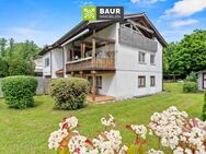 360°| Gemütliches Dachgeschoss mit Holzbalken, Balkon & eigenem Gartenanteil - Oberteuringen