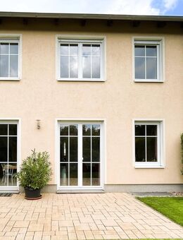 Sehr gut gelegenes und energieeffizientes Ein-/Zweifamilienhaus - frei und sofort flexibel nutzbar - Fürstenwalde (Spree)