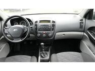 Kia Ceed / Ceed 1.4 CVVT EX/AHK/1 Hand - Adelheidsdorf