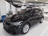 VW Tiguan, 2.0 TDI R-Line BlackStyle, Jahr 2024 - Hannover