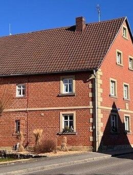 Romantisches Einfamilienhaus mit Nebengebäude - kurzfristig beziehbar - Dietersheim