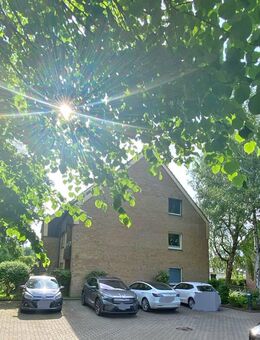 Pansdorf - traumhafte 2-Zimmer Maisonettewohnung mit moderner EBK, Loggia, Stellplatz und Kellerraum - Ratekau