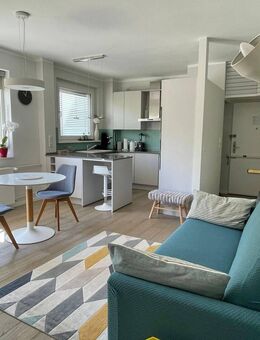 Bright apartment with balcony in Wilmersdorf - Berlin