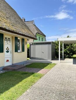 Doppelhaushälfte auf Eigentumsgrundstück mit Carport - Born (Darß)