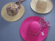 3 Stroh-Hüte: beige, neu + pink mit Tuch, neu + beige mit Tuch, neuwertig - München