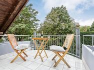 Freie Dachgeschosswohnung mit Balkon am Waldrand in Wendenschloss - Berlin