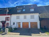 Steinen: Attraktive 4,5 Zi. Maisonettewohnung in naturnaher Lage mit Garage, Stellplatz u. überdachtem Balkon - Steinen (Baden-Württemberg)