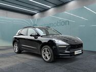 Porsche Macan, 3.2 Porsche, Jahr 2023 - München