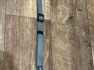 Halsband reflektierend Gr.M, neuwertig - Rossau