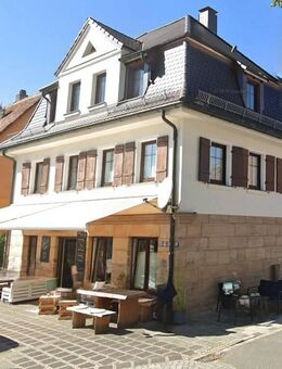 Renoviertes Wohn- und Geschäftshaus Nürnberg-Fischbach - Nürnberg