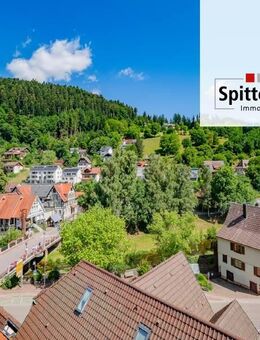 Wohntraum mit toller Aussicht in zentraler Lage von Schiltach! - Schiltach