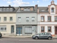 Einfamilienhaus mit kleinem Ladenlokal in Koblenz-Metternich - Koblenz