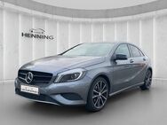 Mercedes A 180, , Jahr 2015 - Herne