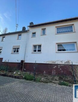 Einfamilienhaus mit großen Grundstücksflächen in Ortsrandlage von Woldert! - Woldert