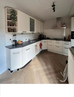 IM WEIB L-KÜCHE I IM LANDHAUS STYLE - Bunde