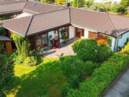 Lichtdurchfluteter Bungalow mit Gartenidylle - stilvoll modernisiert in begehrter Ortsrandlage - Pöcking