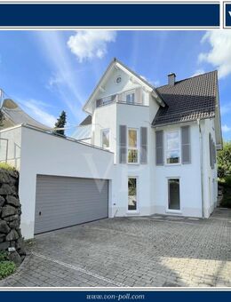 Modernes Architektenhaus in Usingen - mit Garten, Doppelgarage, EBK und Einliegerbereich - Usingen
