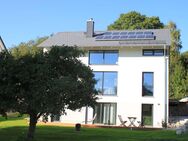 Zukunftsfähiges Zweifamilienhaus mit bester Energieeffizienzklasse A+ - Kumhausen