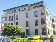 Wohnung mit Fahrstuhl und Balkon - Halle (Saale)