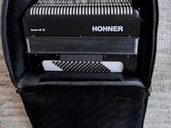 HOHNER BRAVO III, neuwertig - Bünde