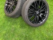 4 Alu Räder 19“(Felge: CMS C8), mit Winterreifen Michelin 235/40 R 19, gefahren auf Passat 3C GTE, auch für andere: VW, Audi, Skoda incl. für 4 Motion - Top Zustand - Maisach