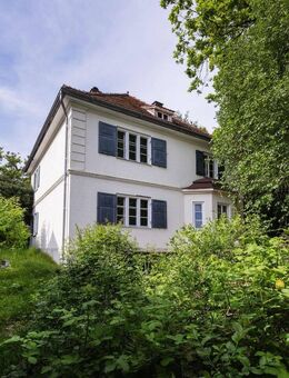 *RESERVIERT* Historische Villa von 1925 mit Remise und fast 3000 qm Traumgrund mit zusätzlichem Baurecht - Pöttmes