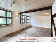 Altbauliebhaber aufgepasst! Frisch renovierte 3-Zimmer-Wohnung im Zentrum von Lauf - Lauf (Pegnitz)