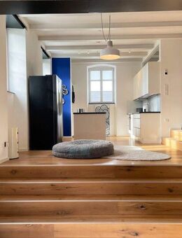 "LOFT1400" Wohnung im luxuriös restaurierten Herrenhaus, 2 SZ, Bad, Garten&Terrasse, Keller, Garage - Erftstadt