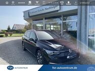 VW Golf Variant, 1.0 Golf VIII eTSI Move, Jahr 2023 - Demmin