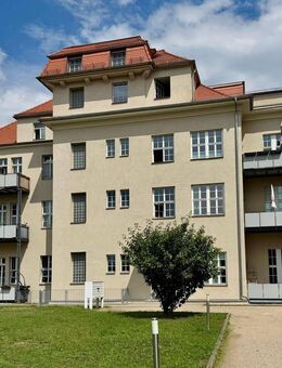 Attraktive 2-Raumwohnung mit Balkon - hochwertige Ausstattung und solide Kapitalanlage - Radebeul