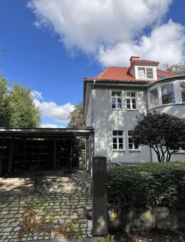www.immovista.de RUHIGE 5-RAUM WOHNUNG IN ZWEIFAMILIENHAUS MIT GARTENANTEIL - Dresden