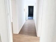 GRUNDform - Immobilien ! Lust auf Wohnen ? Großzügig - renoviert / saniert - komplette EBK - mitten im Geschehen! - Wiesbaden