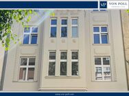 Elegant sanierte Altbau-Wohnung mit hohen Decken und Balkon - Düsseldorf