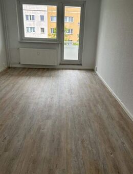 Südstadt! Mit Balkon! - Halle (Saale)