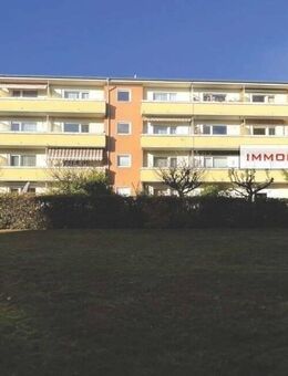 IMMOBERLIN.DE - Sehr angenehme Wohnung mit Sonnenloggia in herrlicher Lage - Berlin