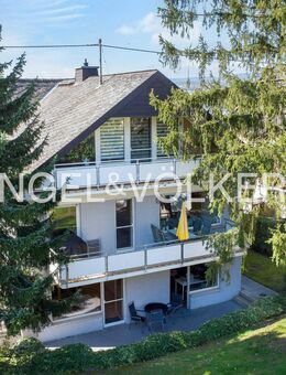 Freistehendes Einfamilienhaus mit Einliegerwohnung und Home-Office - Wiesbaden