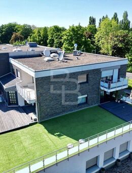Für Sonnenanbeter mit zwei Dachterrassen! - Hürth