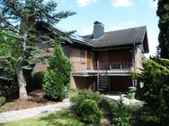 gepflegtes 5-Zimmer-Einfamilienhaus mit 2 Bädern, Kamin und Balkon - Buxtehude
