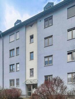 Für Kapitalanleger: Vermietete 2-Zi.-ETW mit Potenzial in Waldrandlage - Roth (Bayern)