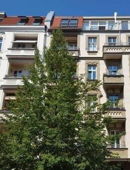 Klassische Altbau-Wohnung in der Bel-Etage - Berlin