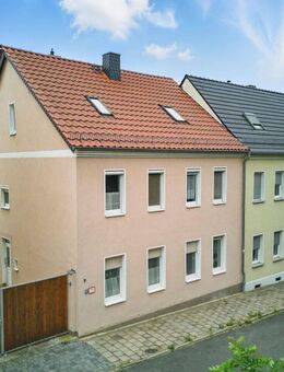 Historisches Wohnhaus mit Pool, Garten u. Platz für die ganze Familie - Taucha
