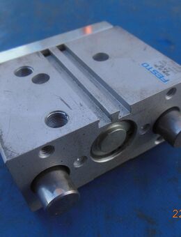 Festo DFM 25-20 P A GF - Günzach