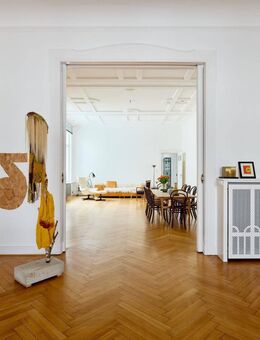 Direkt am Kudamm: Prachtvolle Altbauwohnung in der Bleibtreustraße - Berlin