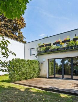 Barrierefrei mit vielen Extras: Top gepflegte Erdgeschosswohnung mitten in Varel - Varel