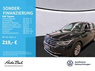 VW Tiguan, 2.0 TDI DSGückfahrkamera, Jahr 2022 - Bad Homburg (Höhe)