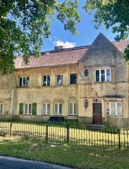 Sanierungsbdürftiges Mehrfamilienhaus mit Charm und Geschichte :-) - Brahlstorf